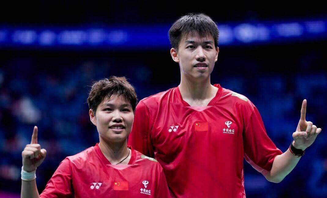 关于韩国羽毛球队绝地反击中国羽毛球队,戴资颖制霸全场的信息 关于韩国羽毛球队绝地反击中国羽毛球队,戴资颖制霸全场的信息