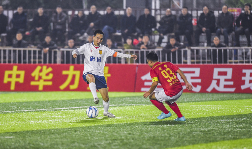 开云体育登录-关于贵州队员备战赛季,同心协力备战周末比赛的信息