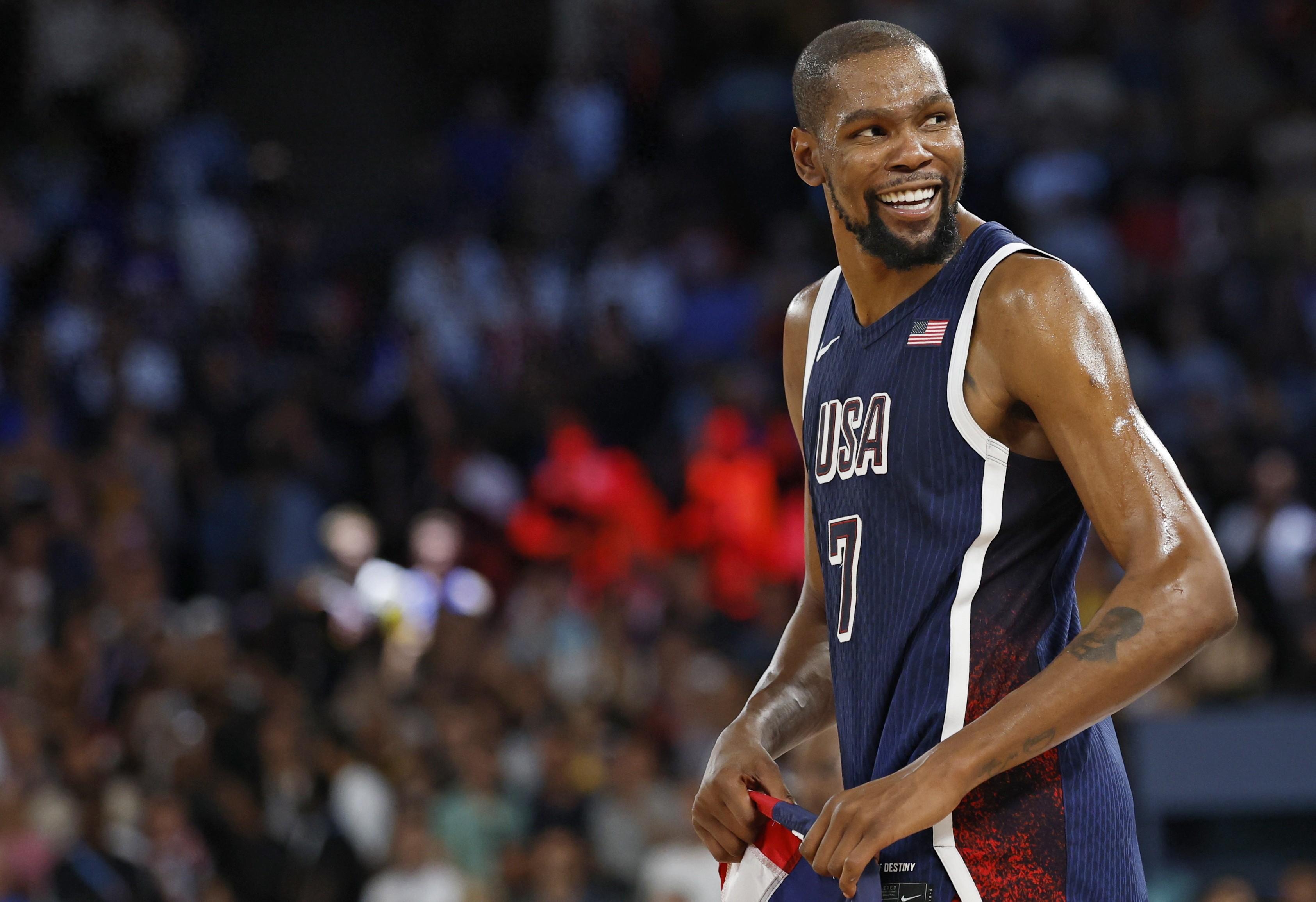 开云体育-关于太阳惨遭国王逆转,布克表现出色的信息