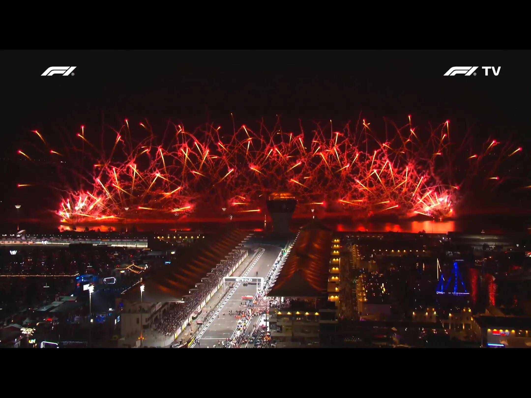 开云体育直播-迈凯伦翻盘红牛二队,勒克莱尔带队取胜的简单介绍